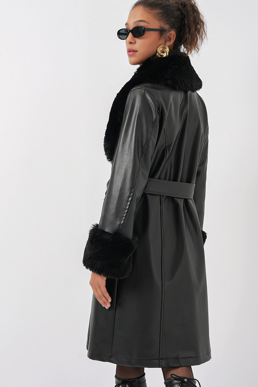 1045 Kürklü Suni Deri Kaban - Siyah