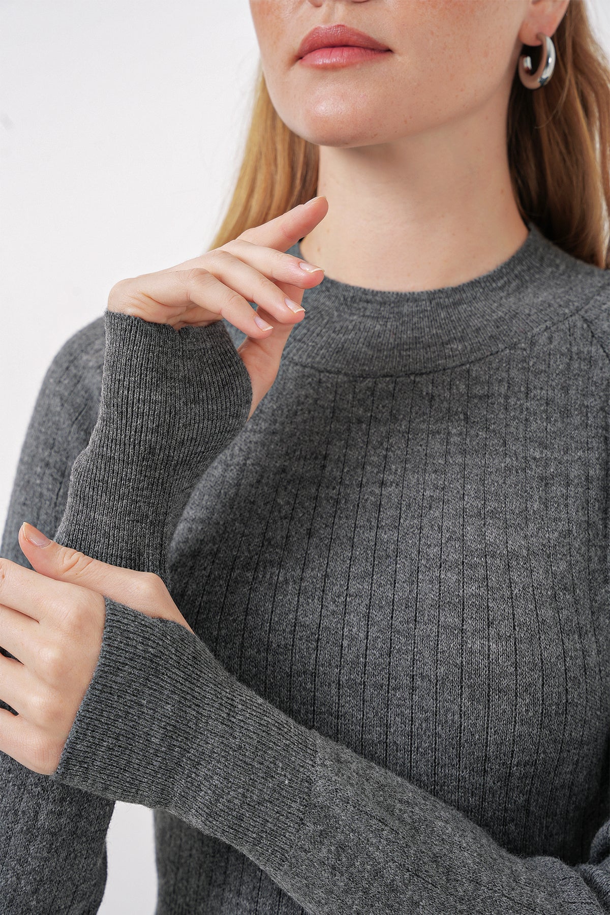 15905 Kadın Crop Kazak Pantolon Triko Alt Üst Takım - Füme