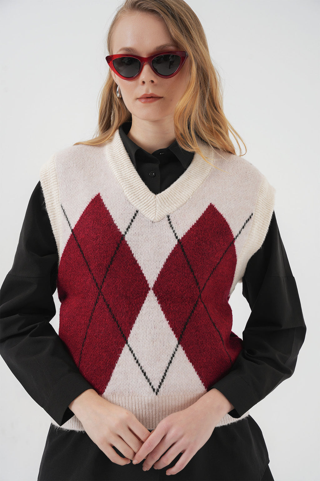 15914 V Yaka Triko Süveter - Kırmızı