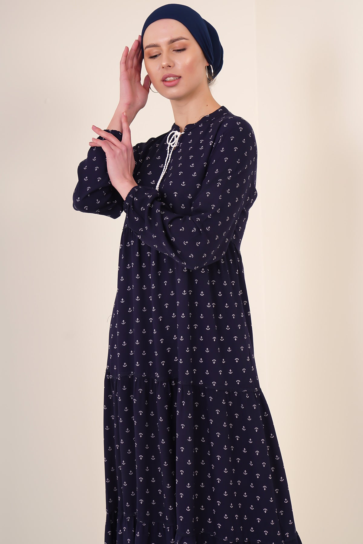 1627 Yaka Bağcıklı Tesettür Elbise - Lacivert