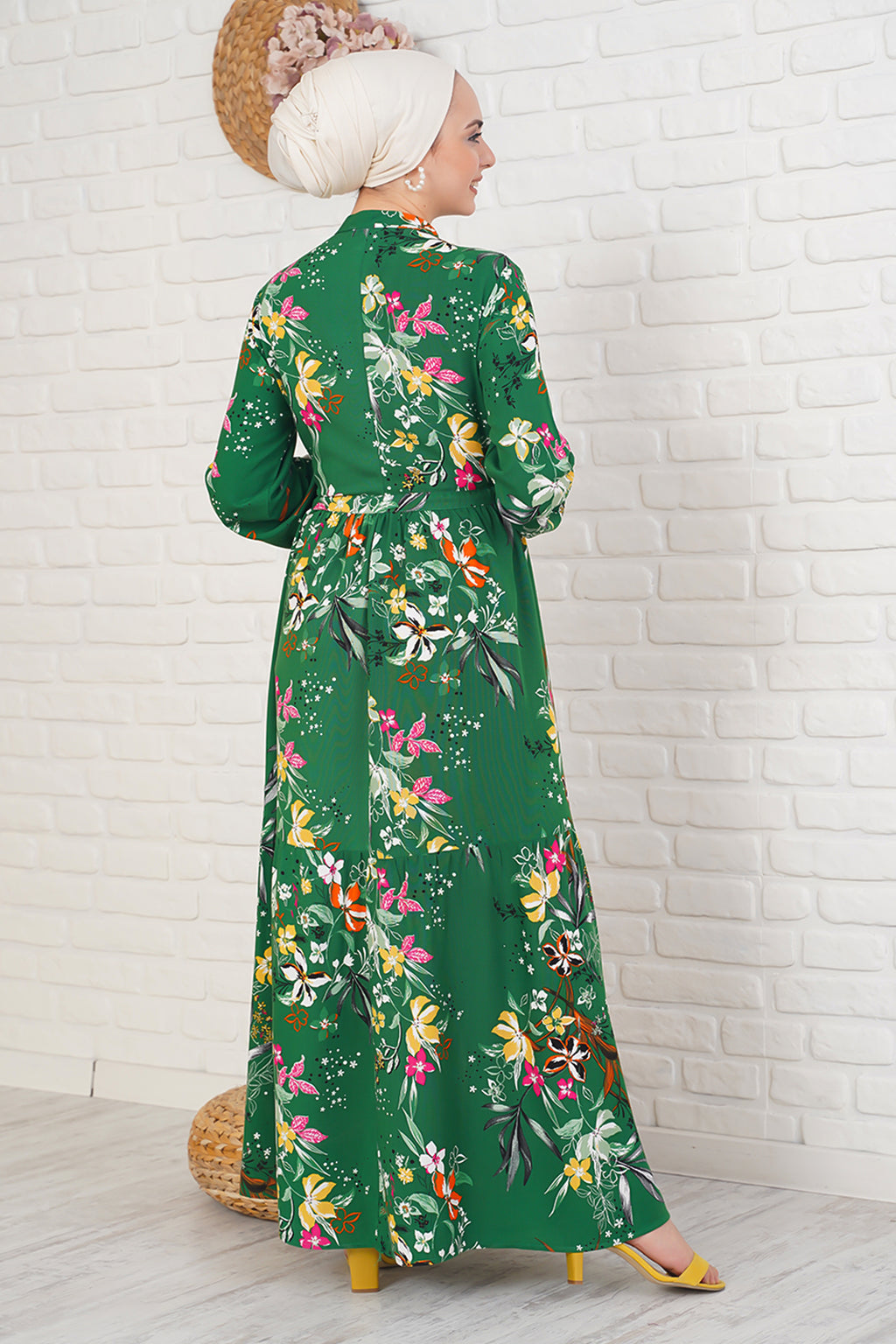 2144 Hakim Yaka Tesettür Elbise - Zümrüt Yeşili