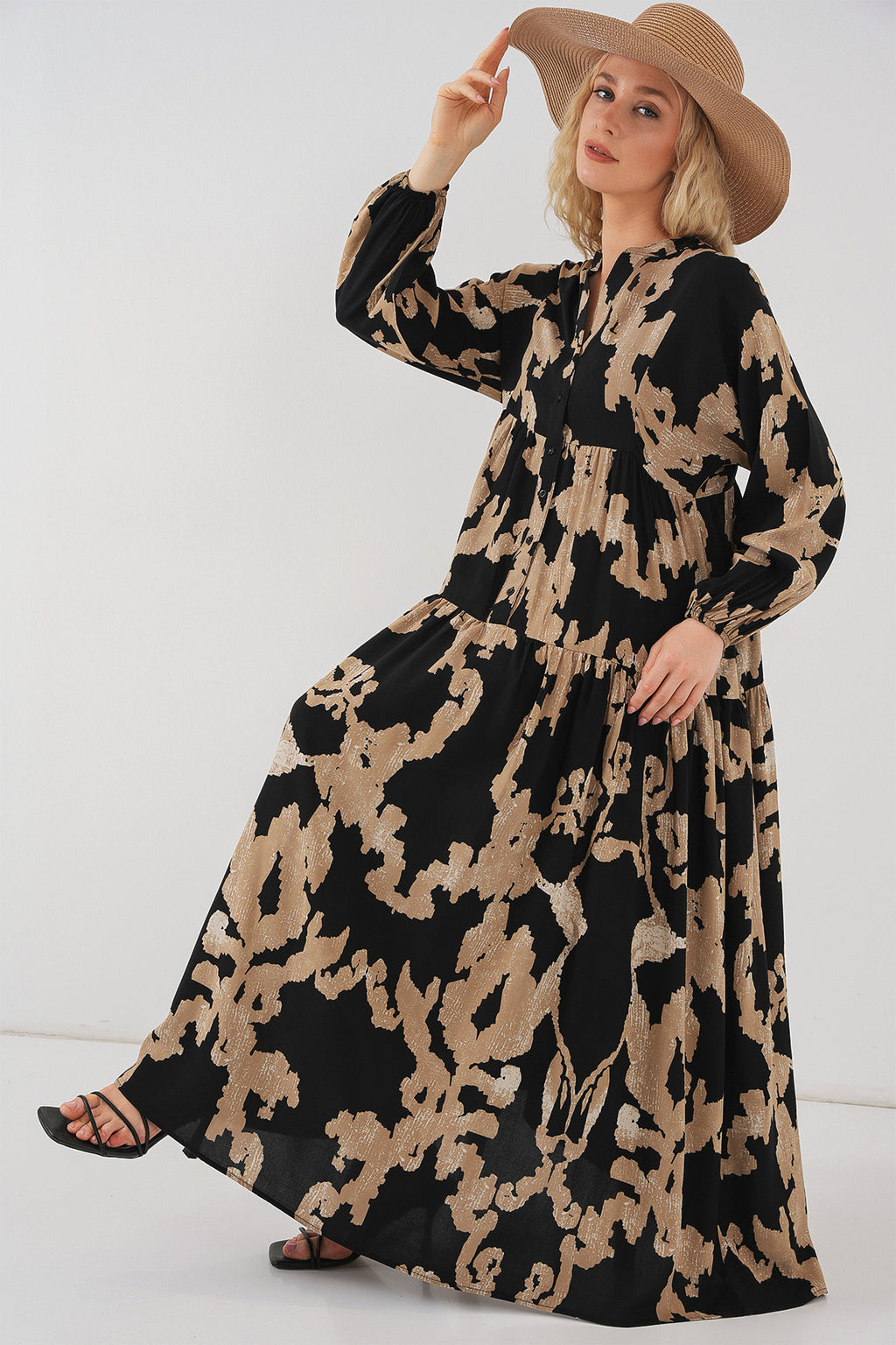 2423 Otantik Desenli Tesettür Elbise - A.Bej