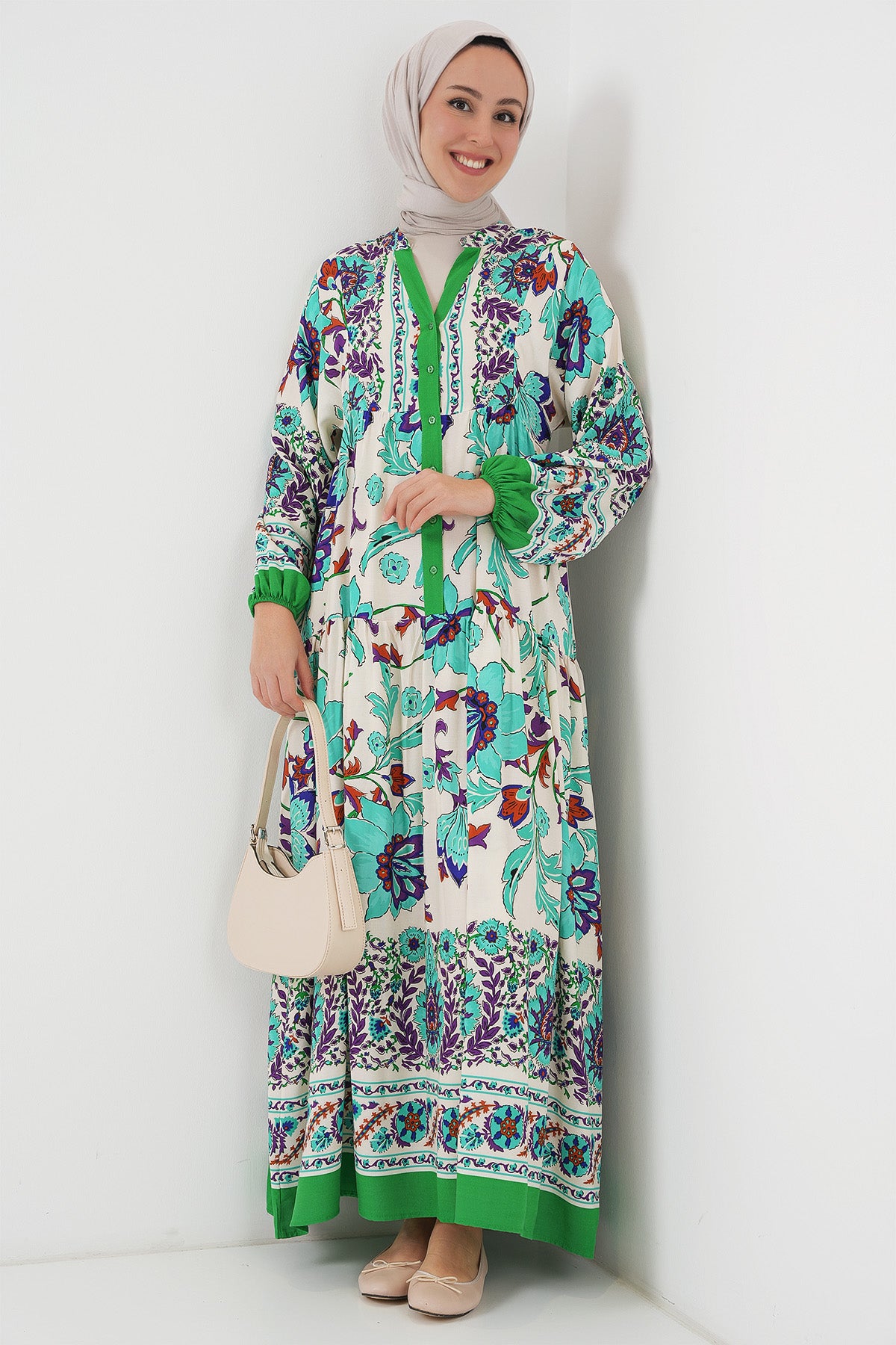 2423 Otantik Desenli Tesettür Elbise - Yeşil 1