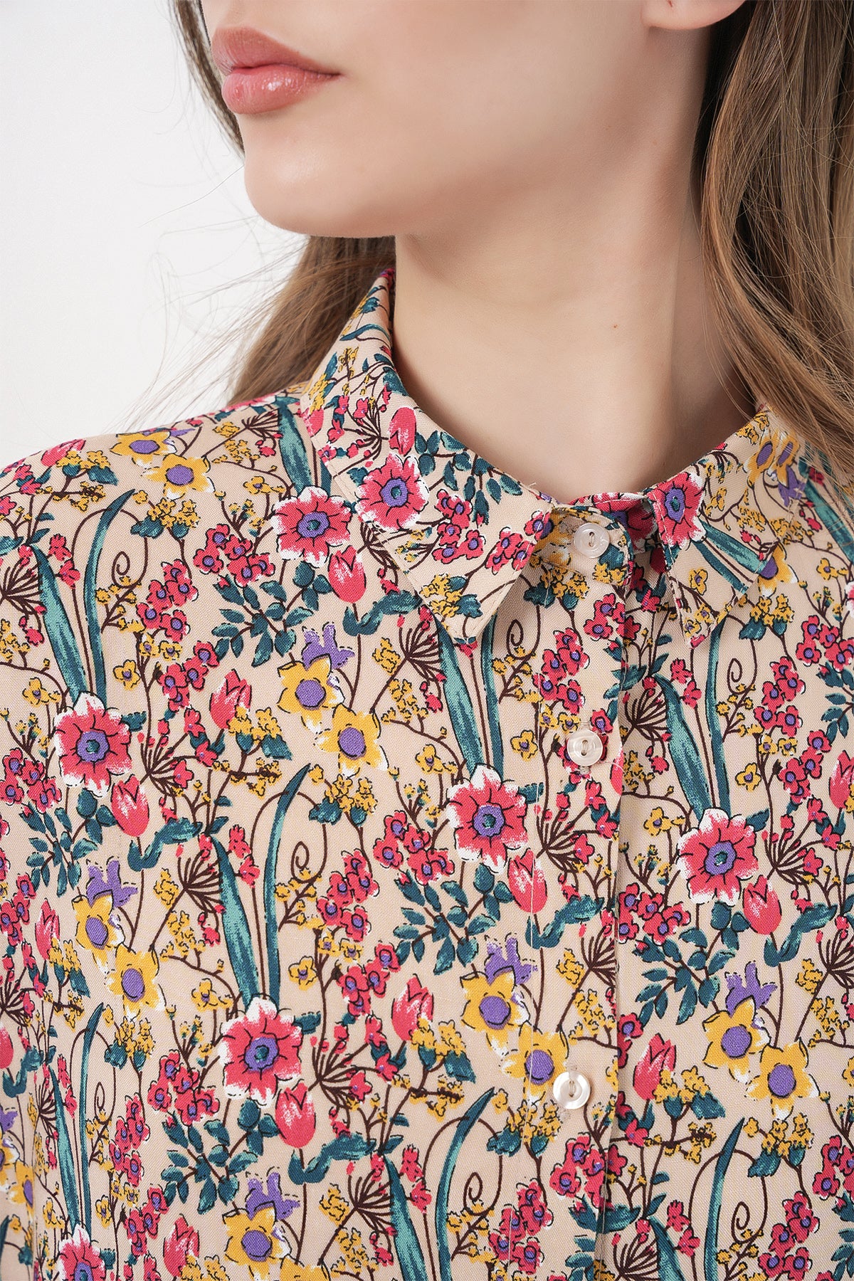 3721 Grafik Desenli Gömlek - Bej