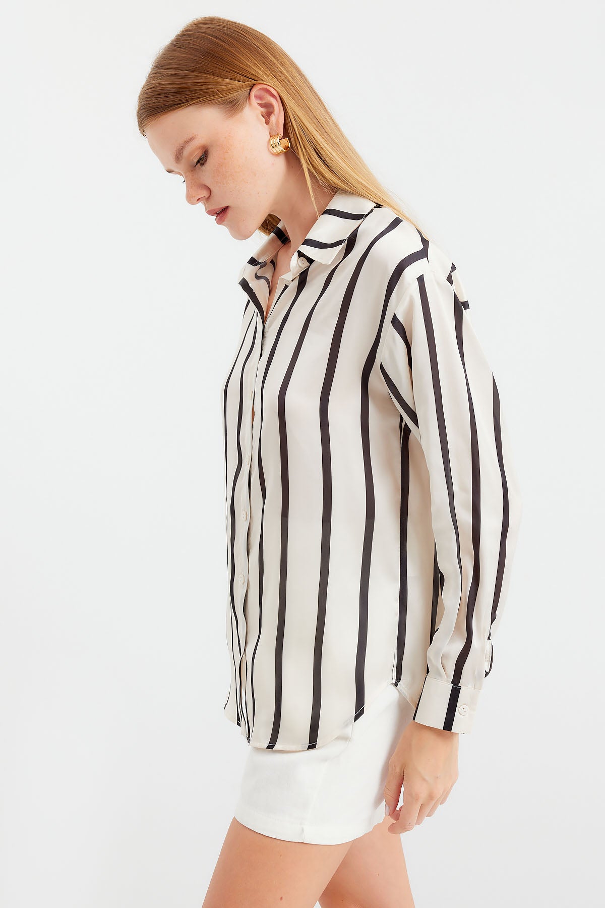 3964 Çizgili Hafif Dökümlü Saten Gömlek - F. Siyah