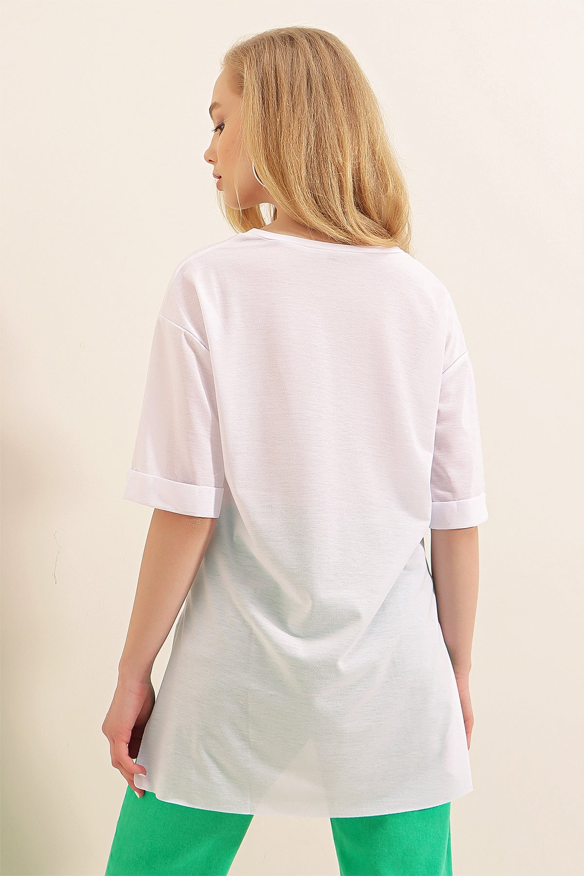 4123 Yırtmaçlı Oversize Tişört - Beyaz