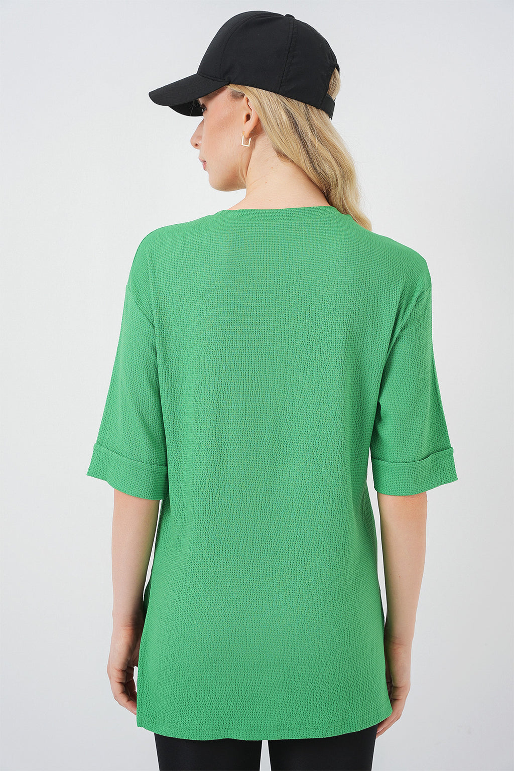 4332 Yanı Yırtmaçlı Örme Tişört - Yeşil