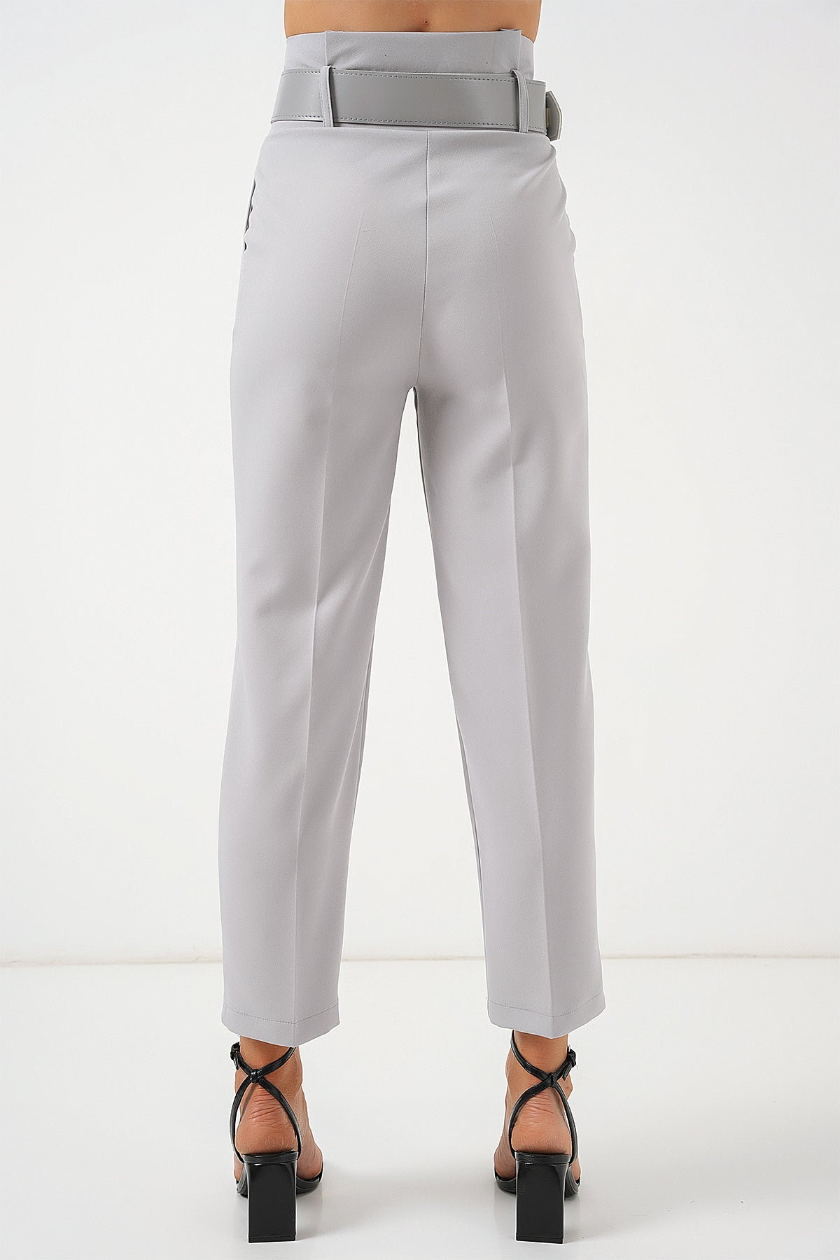 6556 Kemerli Kumaş Pantolon - Gri