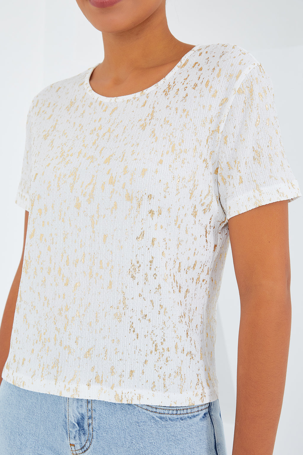 Kadın Ekru Varaklı Basic Tişört 909