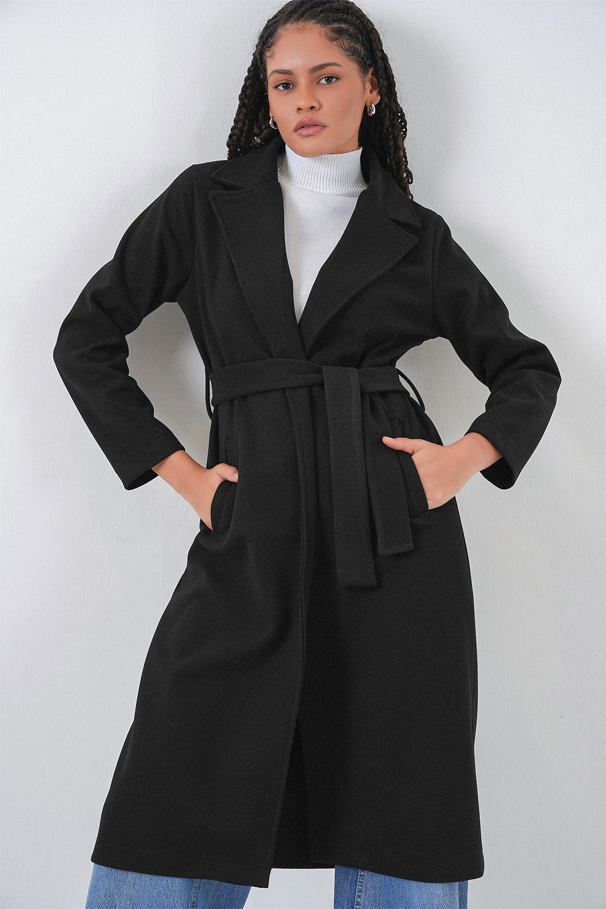 9118 Kruvaze Yaka Kaşe Kaban - Siyah