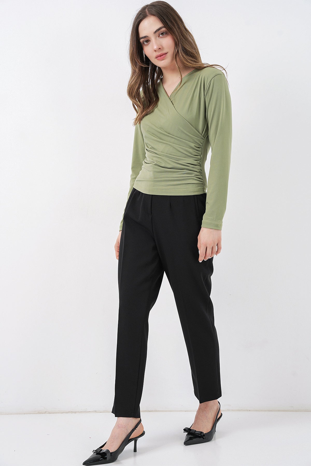 939 Anvelop Yaka Sandy Bluz - Çağla