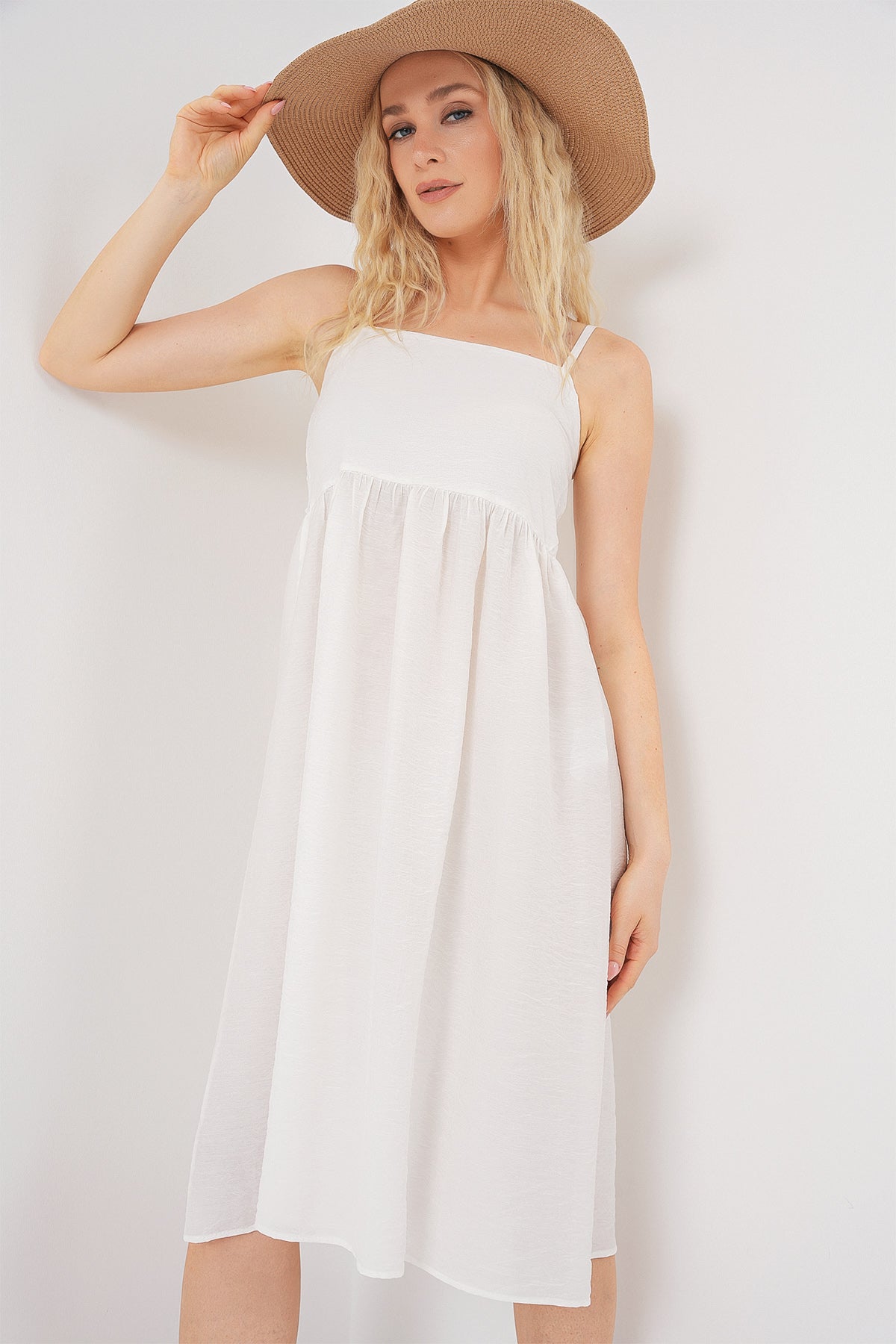 Kadın Askılı Ayrobin Elbise 2565 - Beyaz