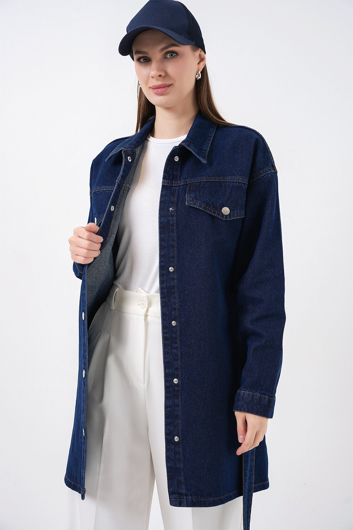 Kadın Boydan Düğmeli Kuşalı Kot Ceket 0740 - Lacivert
