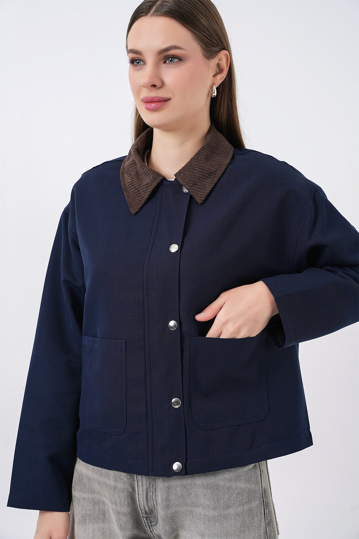 Kadın Cep Detaylı Kısa Ceket 5975 - Lacivert