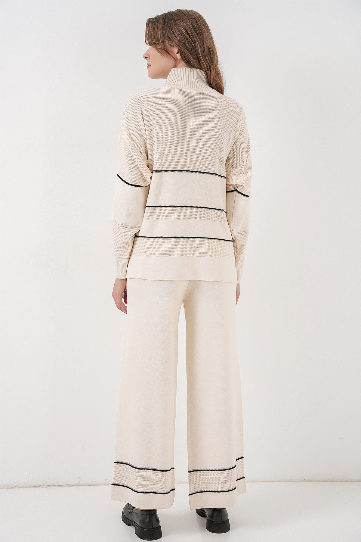 Kadın Çizgili Oversize Triko İkili Takım 15957 - Ekru
