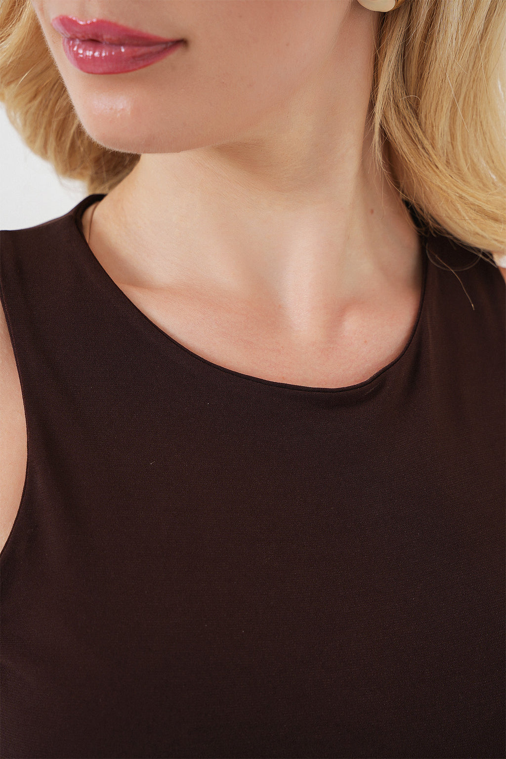 Kadın Halter Yaka Çıtçıtlı Body 972 - Kahverengi