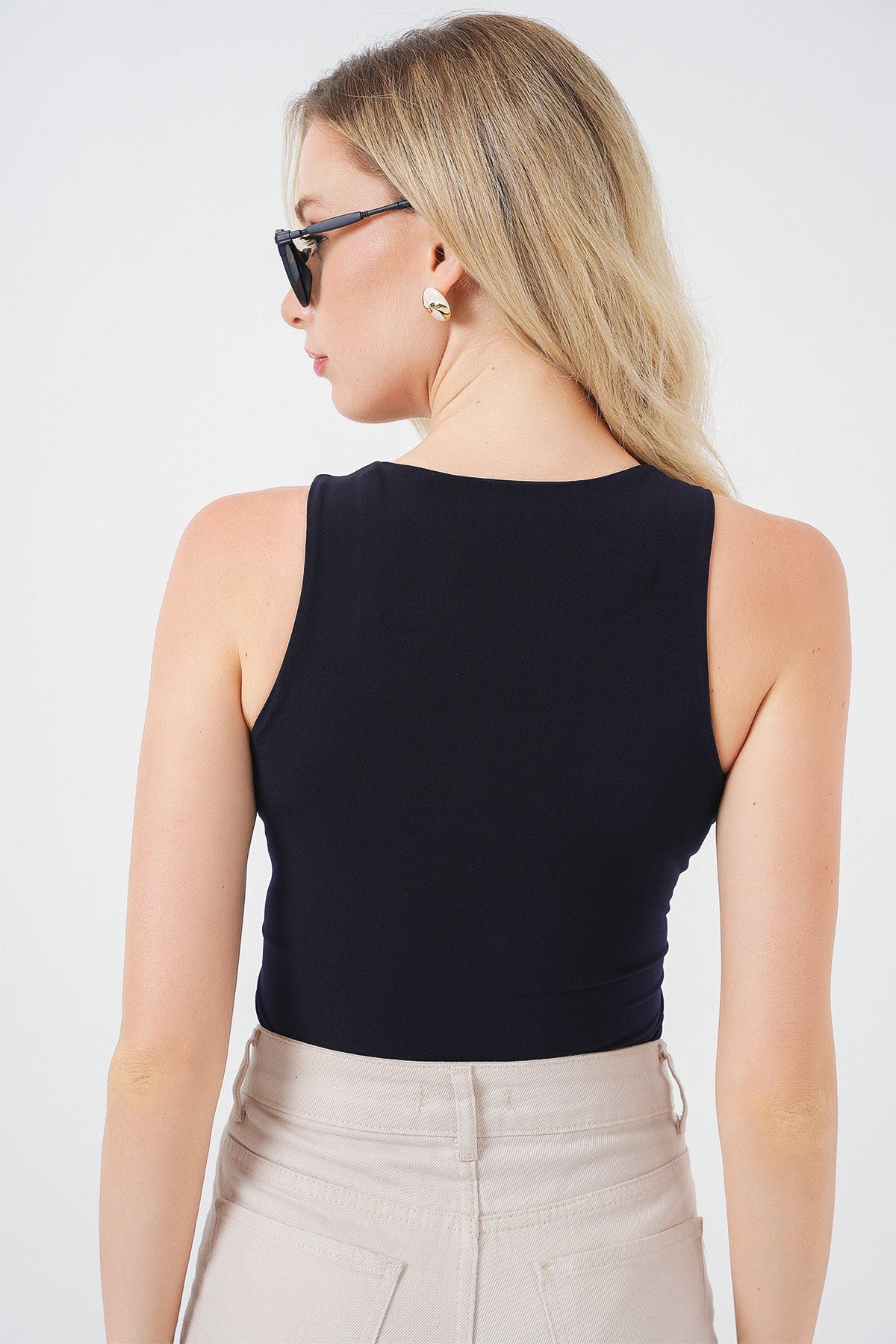 Kadın Halter Yaka Çıtçıtlı Body 972 - Lacivert