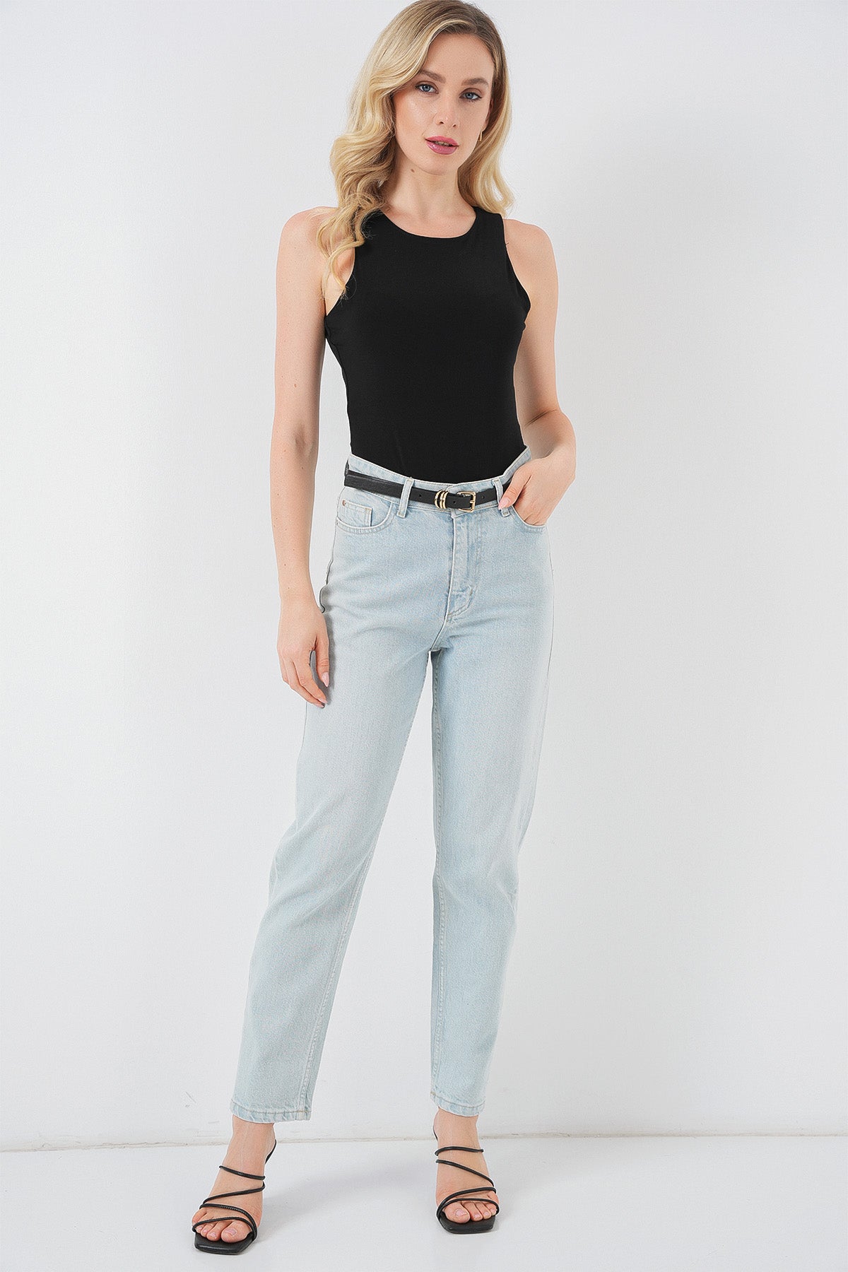 Kadın Halter Yaka Çıtçıtlı Body 972 - Siyah