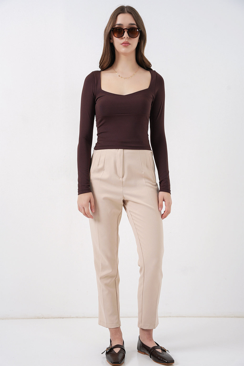 Kadın Kare Yaka Slim Fit Bluz 986 - Kahverengi