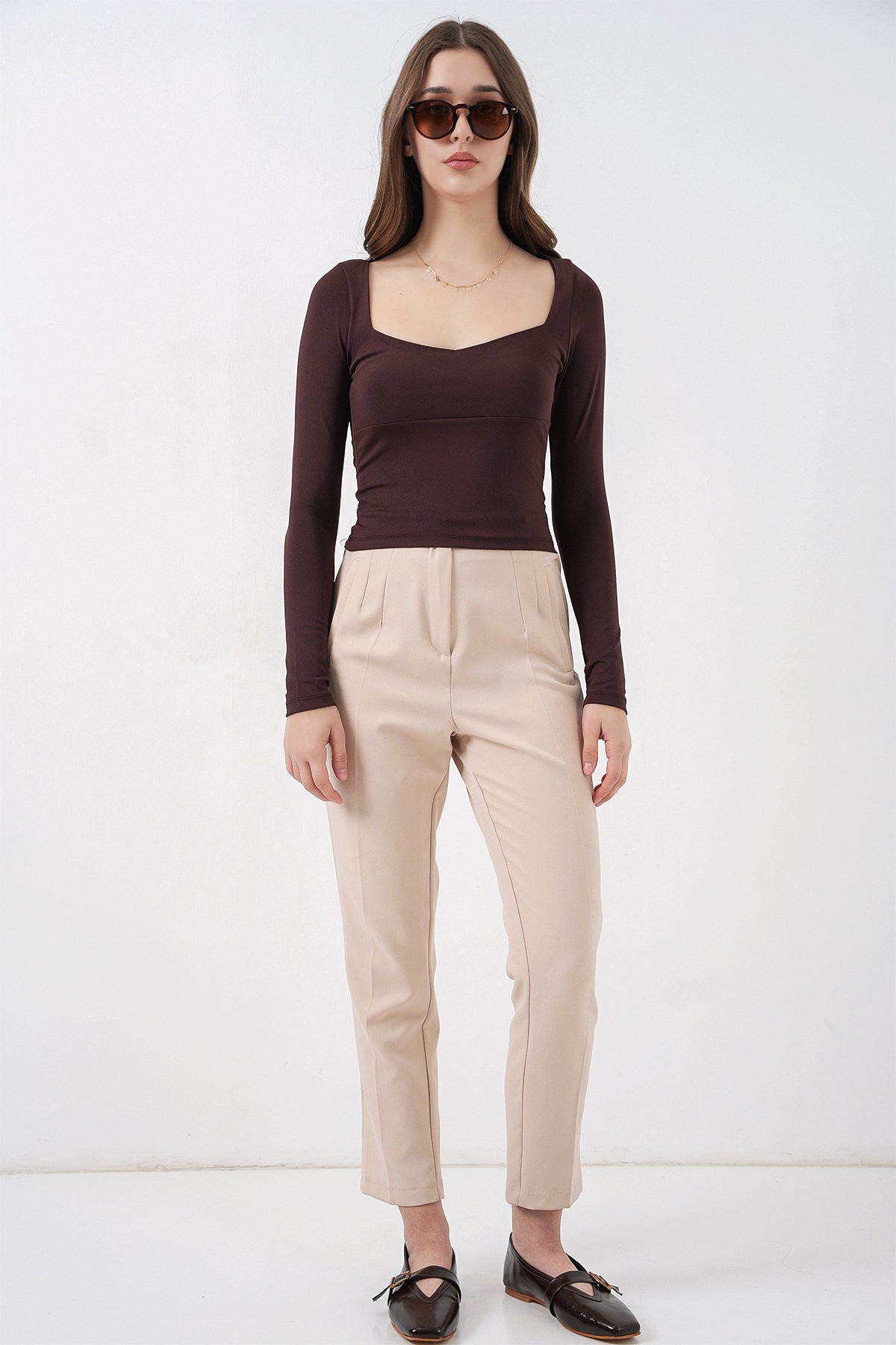 Kadın Kare Yaka Slim Fit Bluz 986 - Kahverengi