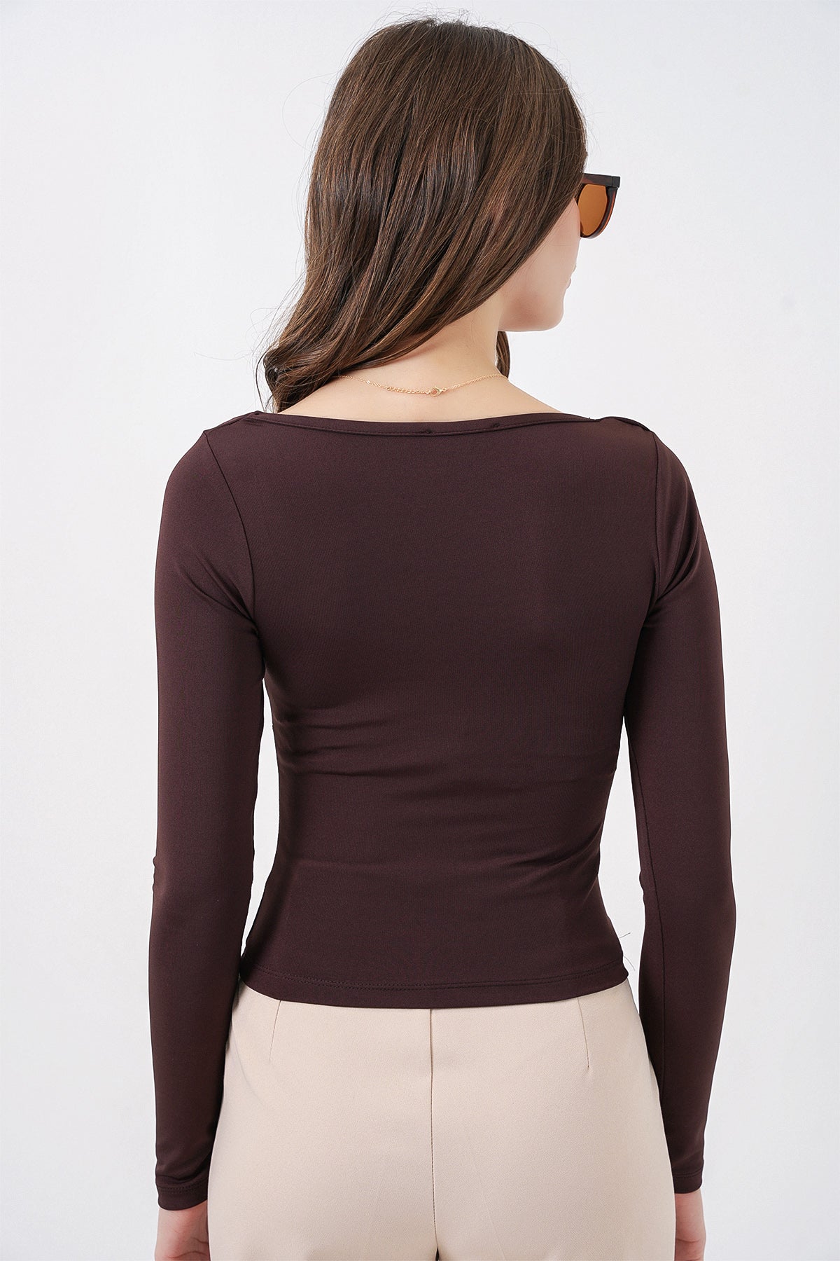 Kadın Kare Yaka Slim Fit Bluz 986 - Kahverengi