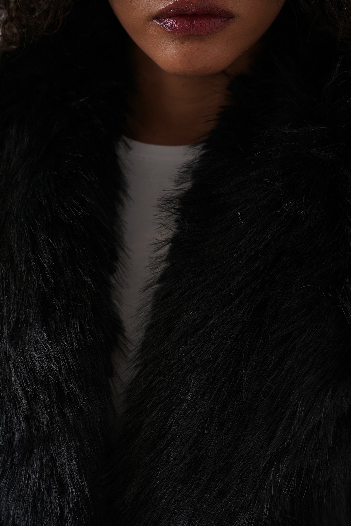 Kadın Kemerli Oversize Kürklü Kaban 9156 - Siyah