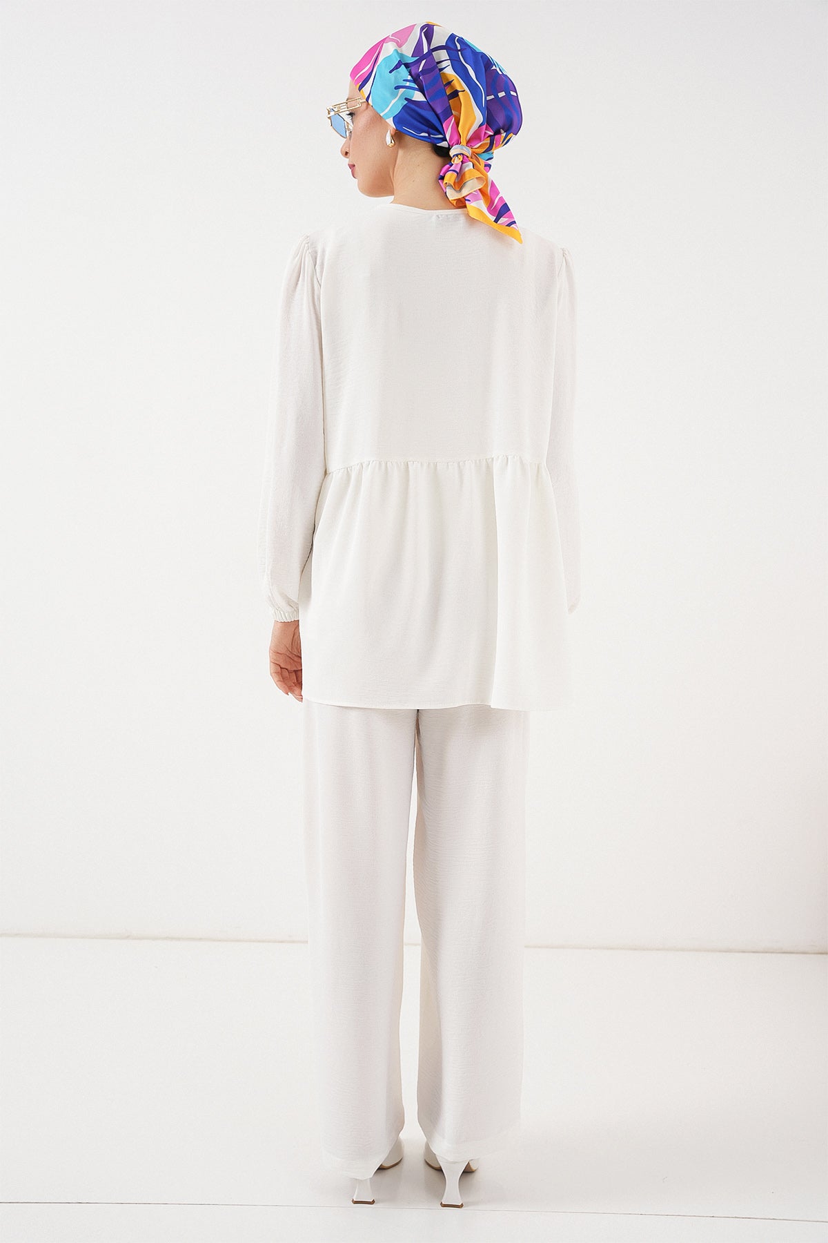 Kadın Önü Bağcıklı Tunik Pantolon İkili Takım 6744 - Beyaz