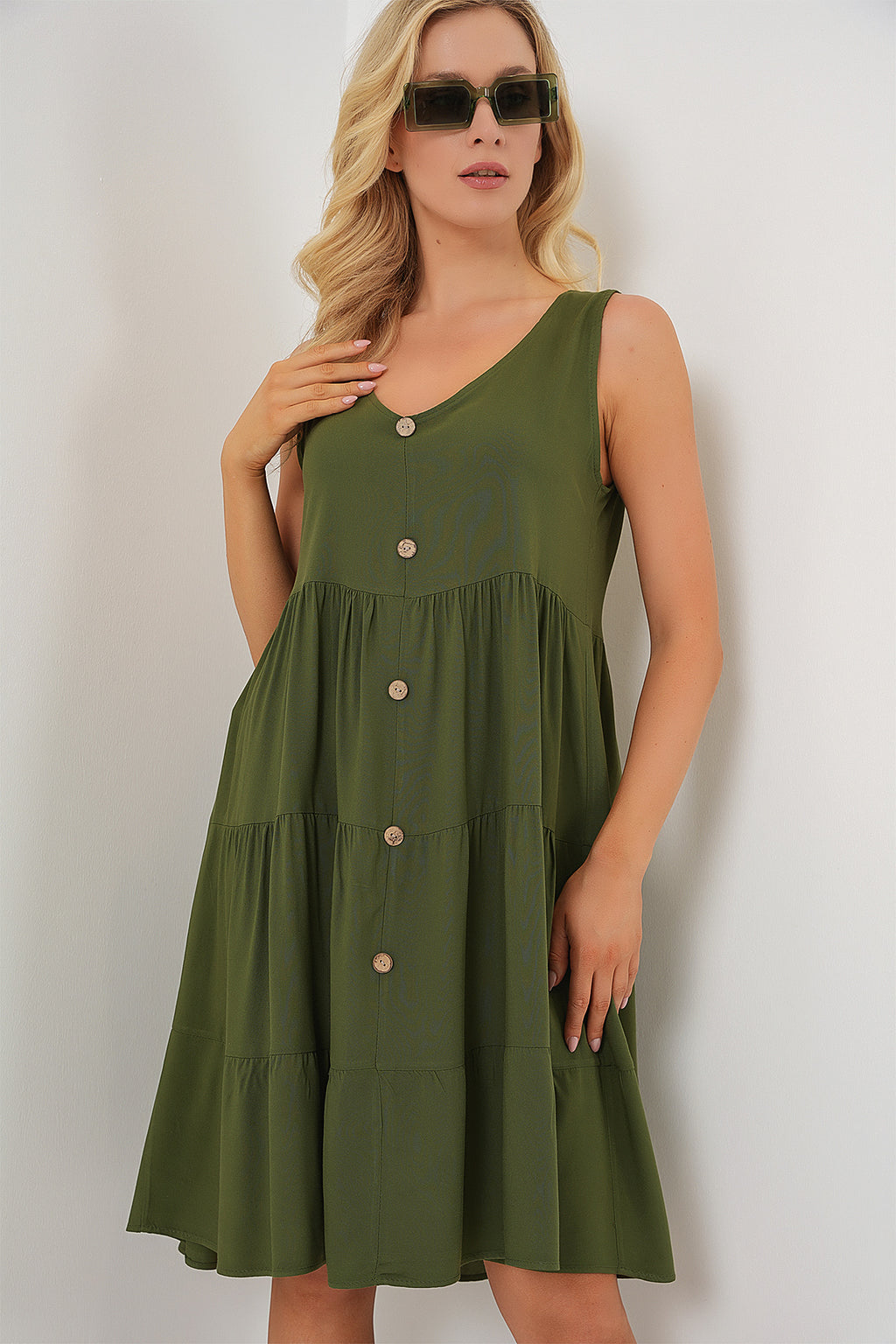 Kadın Sıfır Kol Düğmeli Kısa Elbise 2571 - Haki