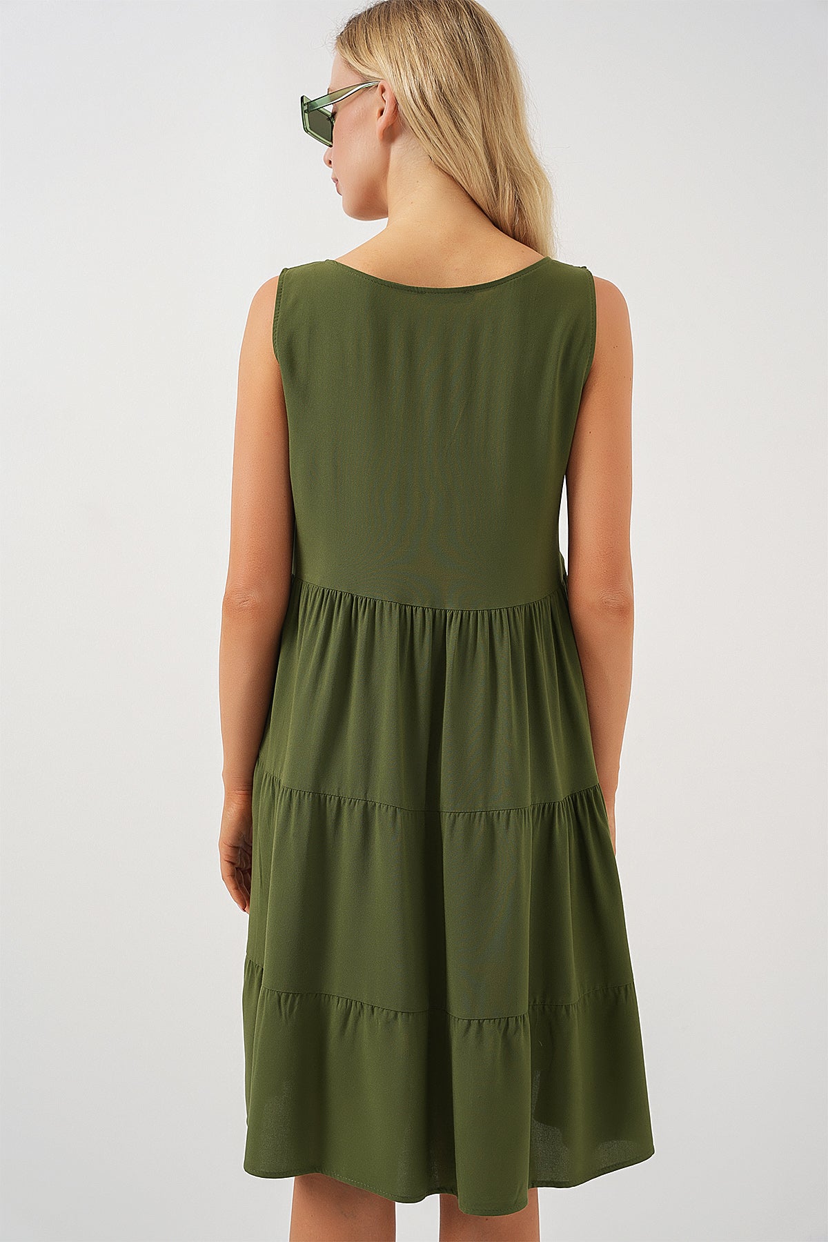 Kadın Sıfır Kol Düğmeli Kısa Elbise 2571 - Haki