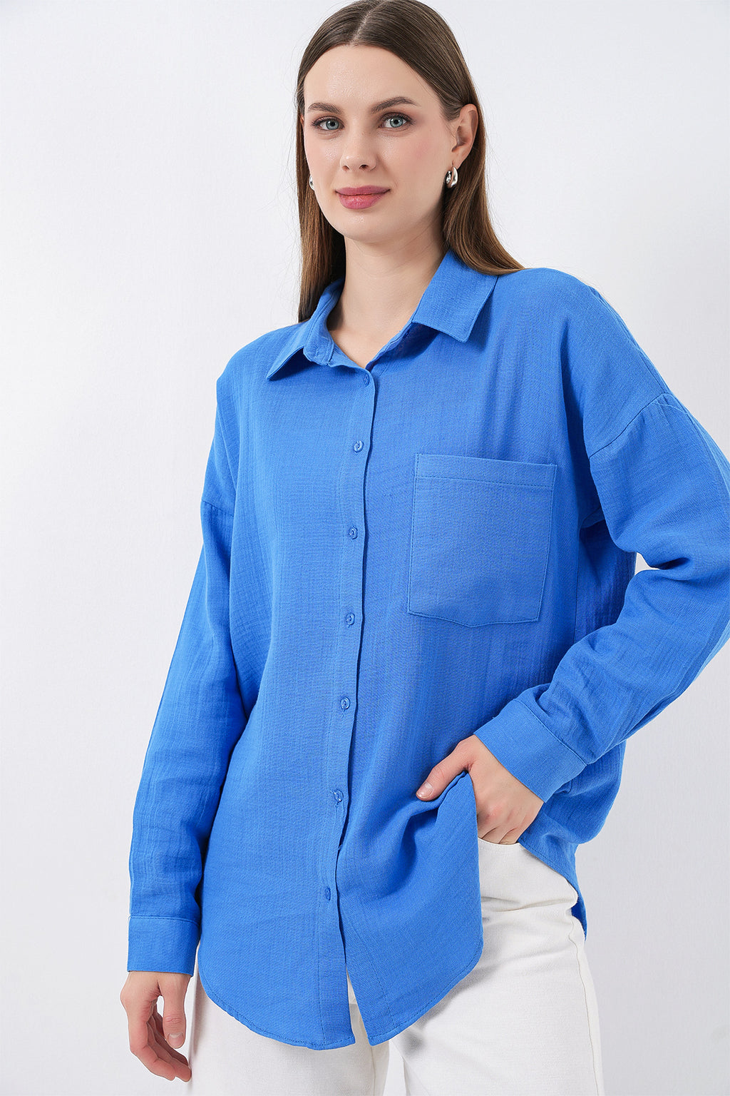 Kadın Tek Cepli Oversize Müslin Gömlek 20353 - Mavi