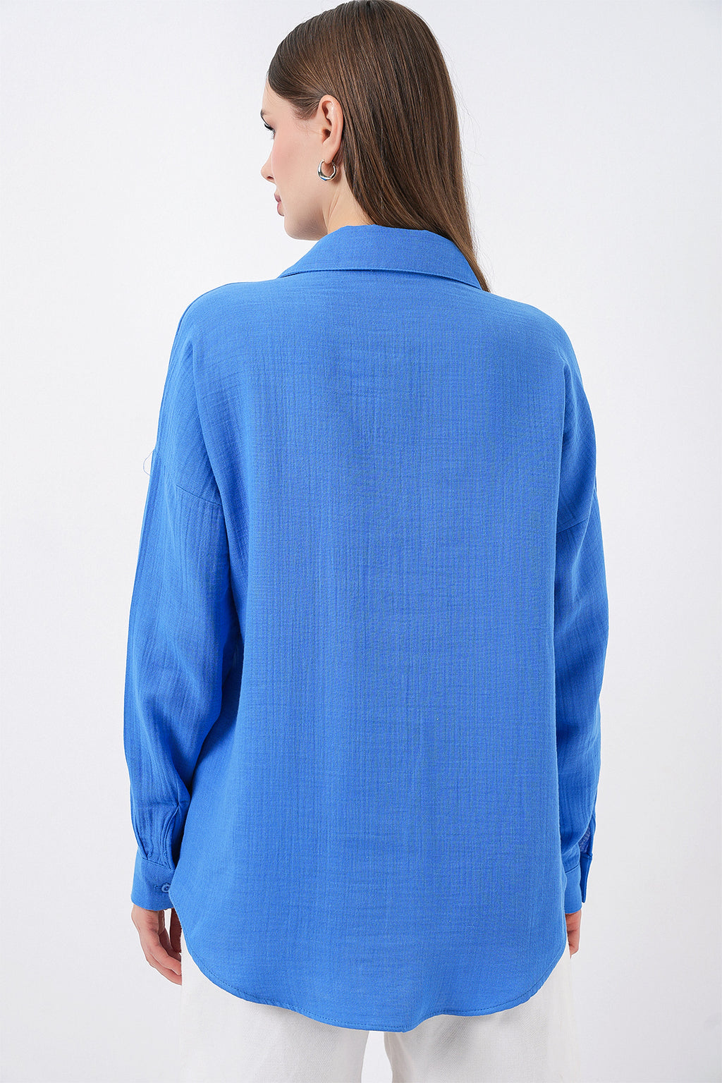 Kadın Tek Cepli Oversize Müslin Gömlek 20353 - Mavi