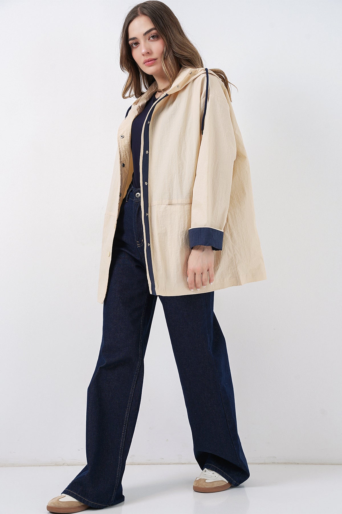 Kadın Teknik Kumaş Kapüşonlu Trençkot 5972 - Ekru